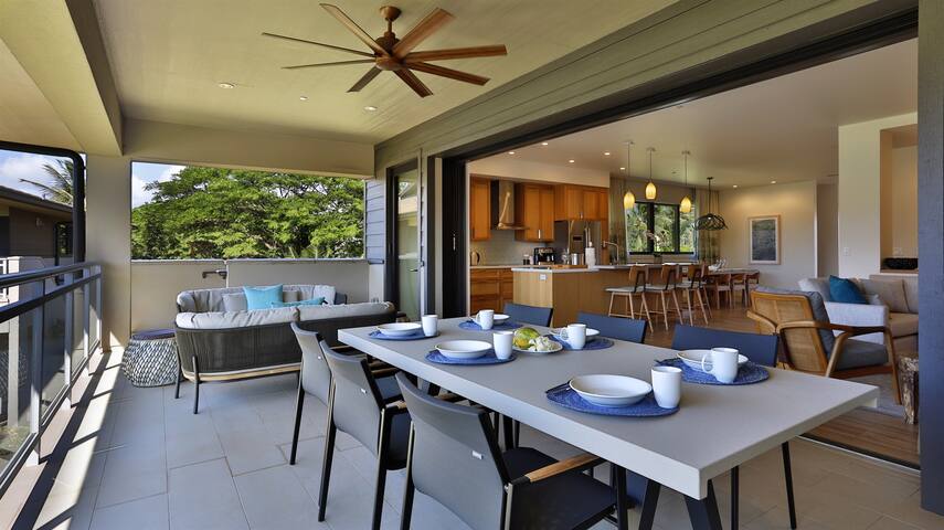 Luana 14D~ Villa with Garage, BBQ & Pool Access gallery image 3