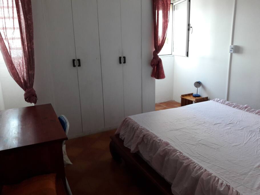 chambre lit double vue mer