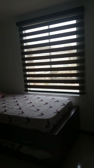 2nd bedroom