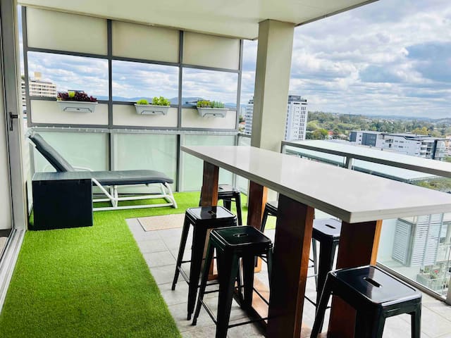 City Vista in Spring Hill w/ breathtaking