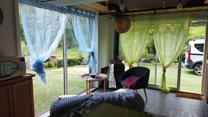 Gite, Tiny House: Vue Forestière - Belmont, France