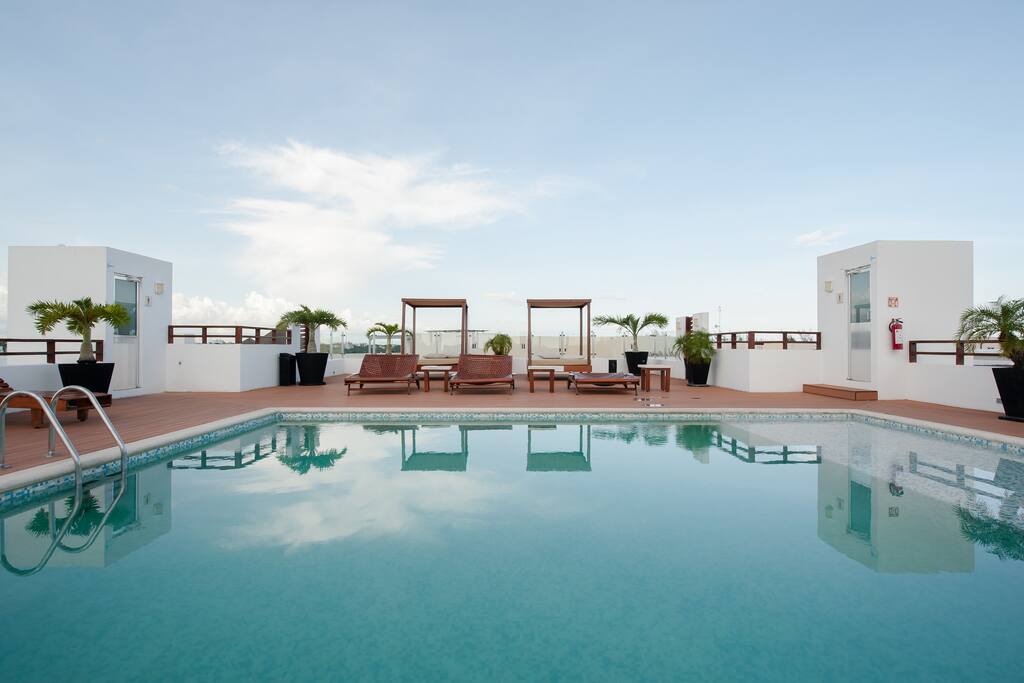 Preciosa Terraza con Picina y hermosas vistas al Mar Caribe