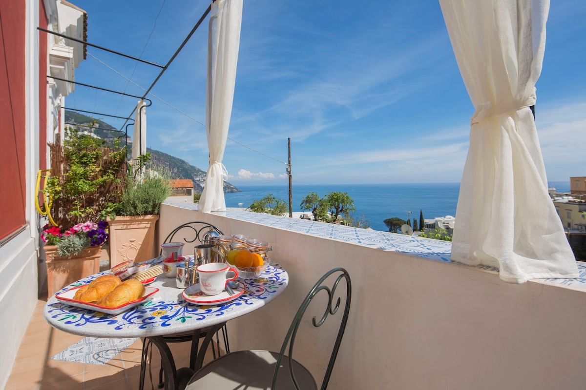 Positano Holiday Rentals & Homes - Campania, Italy | Airbnb