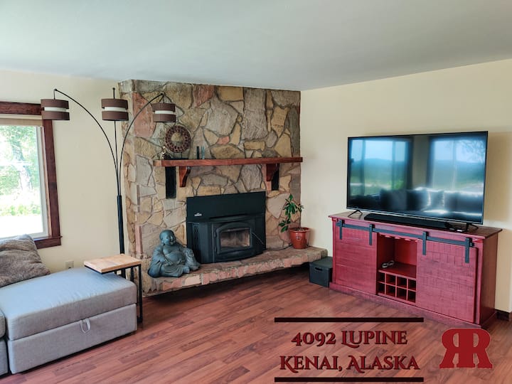 Kenai View Basecamp - 3br/2ba, Pets, Grill - 基奈