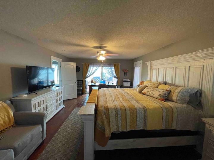 საძინებელი 1