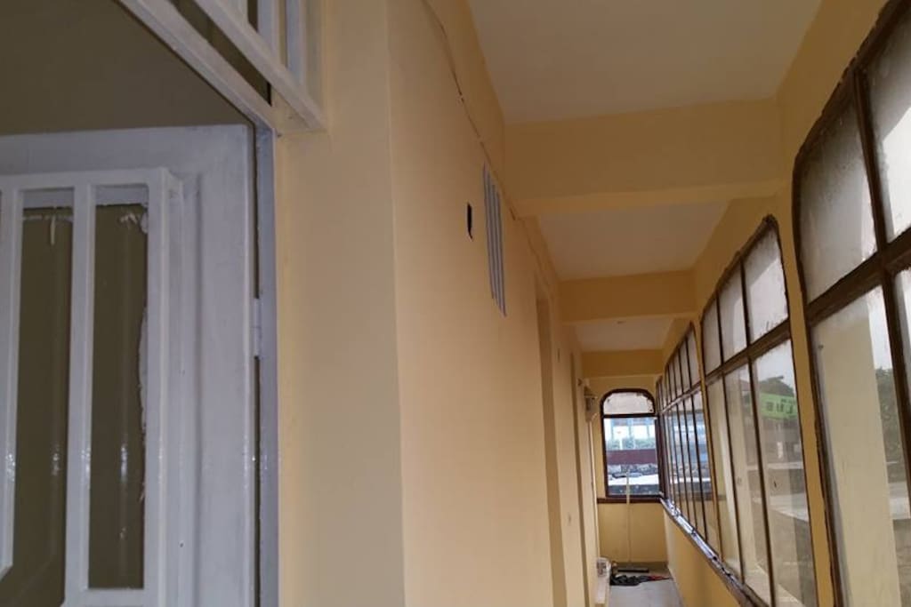 Hallway/ couloir