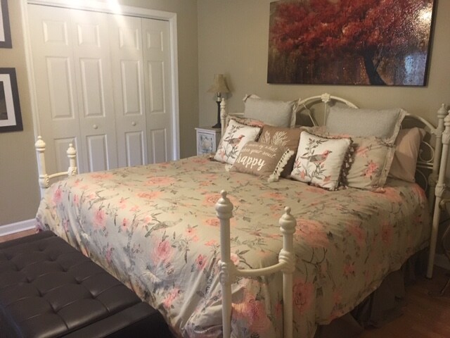 Kitanda aina ya BR 2 King