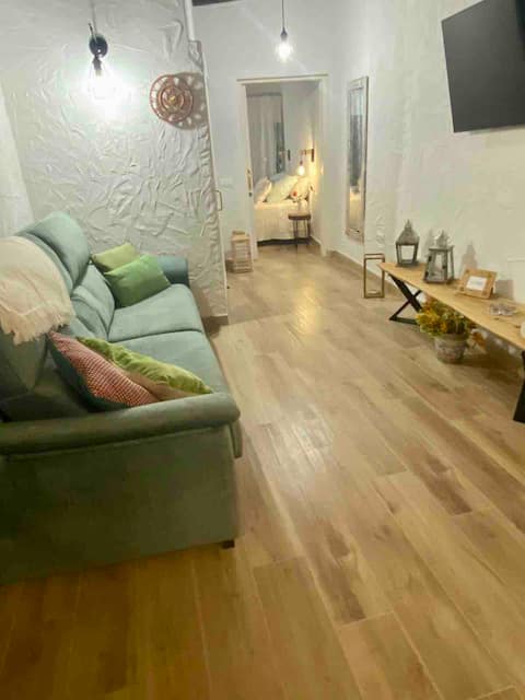 Top Airbnb: Venus: Cozy home overlooking La Gomera in Guía De Isora