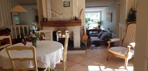 Charming house 15 min from Nantes center