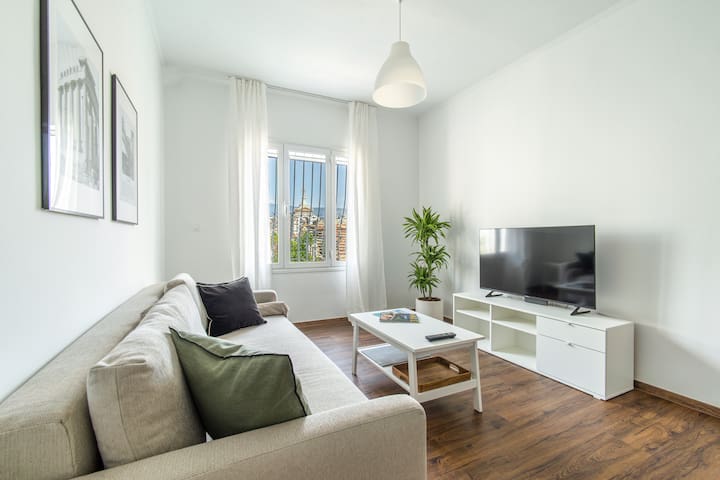 Superb flat in the historic centre of Athens