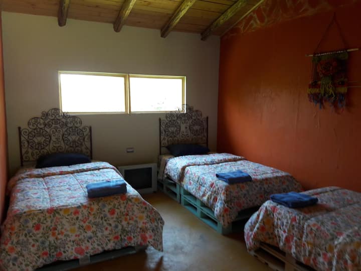 ห้องพักแต่ละห้องพร้อมห้องน้ำส่วนตัว