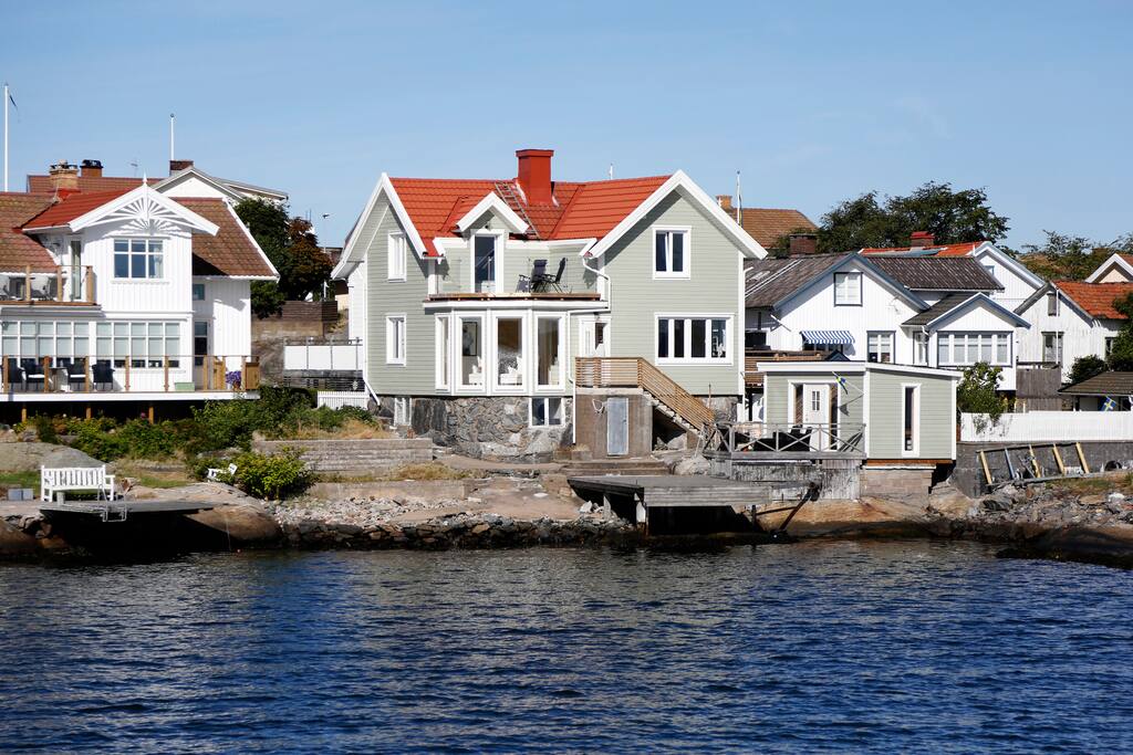Front view from sea