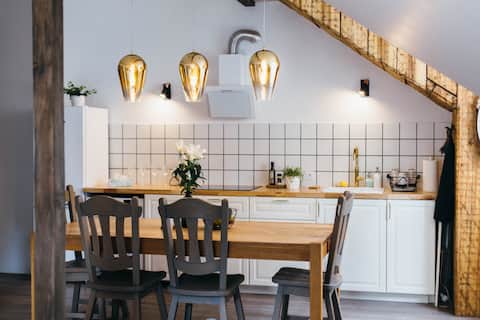 Warm, cozy and perfect studio for you!