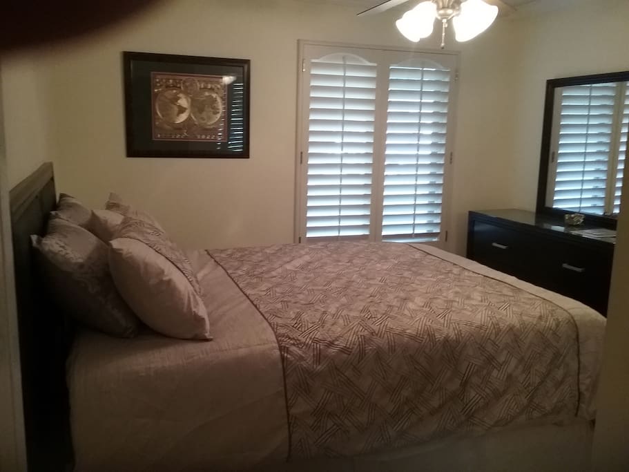 Bedroom A: New furniture, Ceiling Fan, Cable TV, Wi Fi and In-Room Refrigerator.