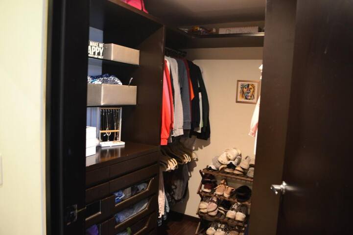 Departamento con vista a Arcos Bosques gallery image 4