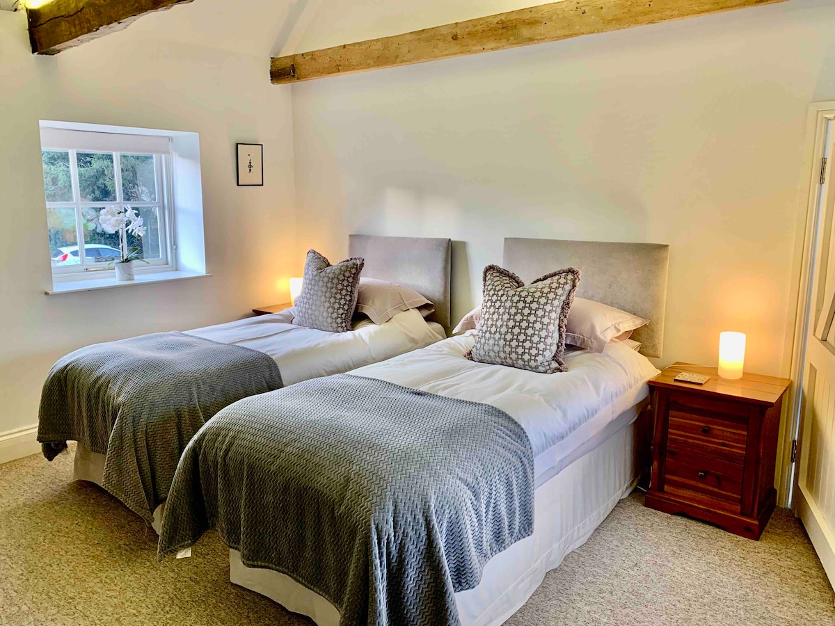 Spavaća soba s 2 odvojena kreveta