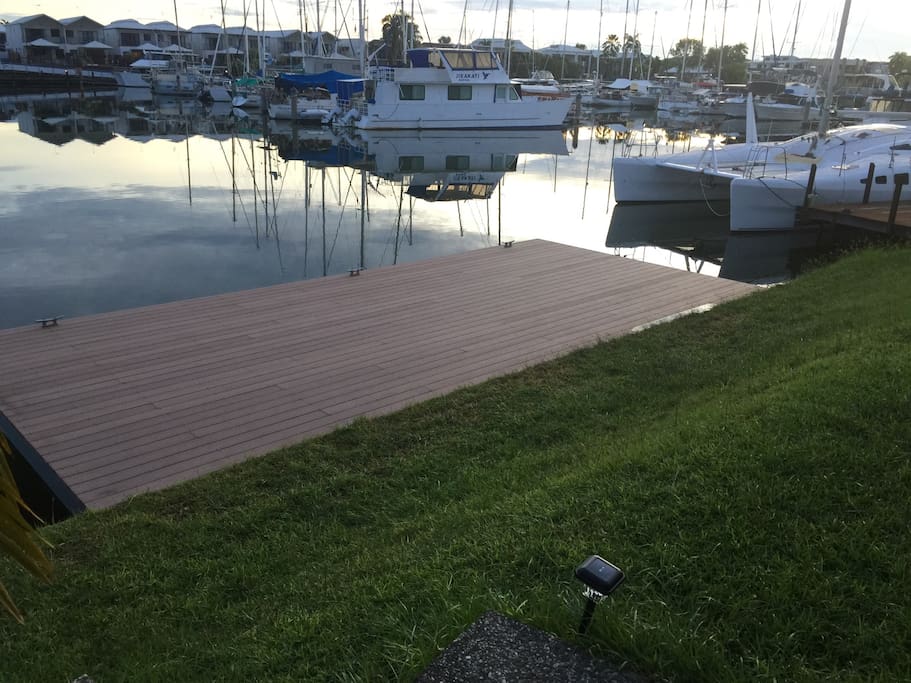 Pontoon