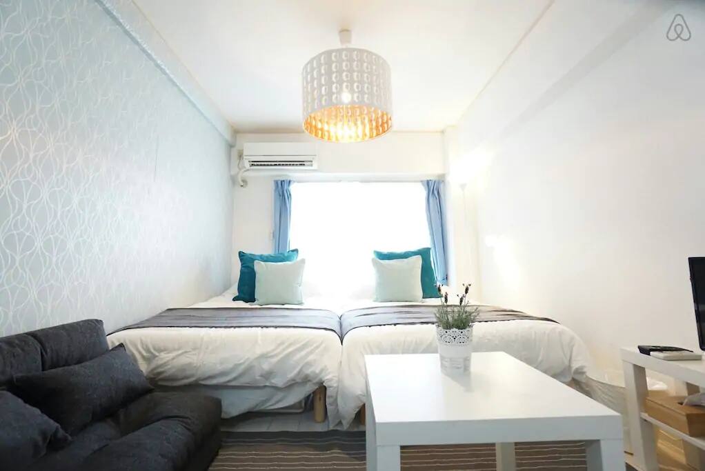 room 02