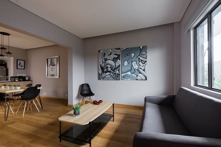 Best location in the heart of historic Roma Norte.