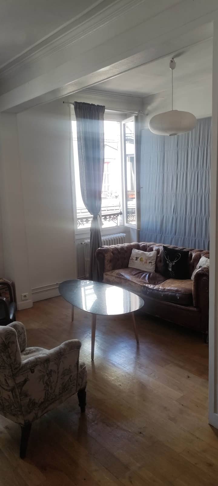 Duplex Atypique Aux Batignolles - Paris