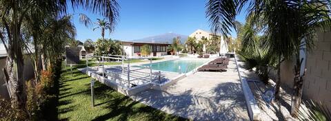 VILLA SICILIA TAORMINA SWIMMING POOL