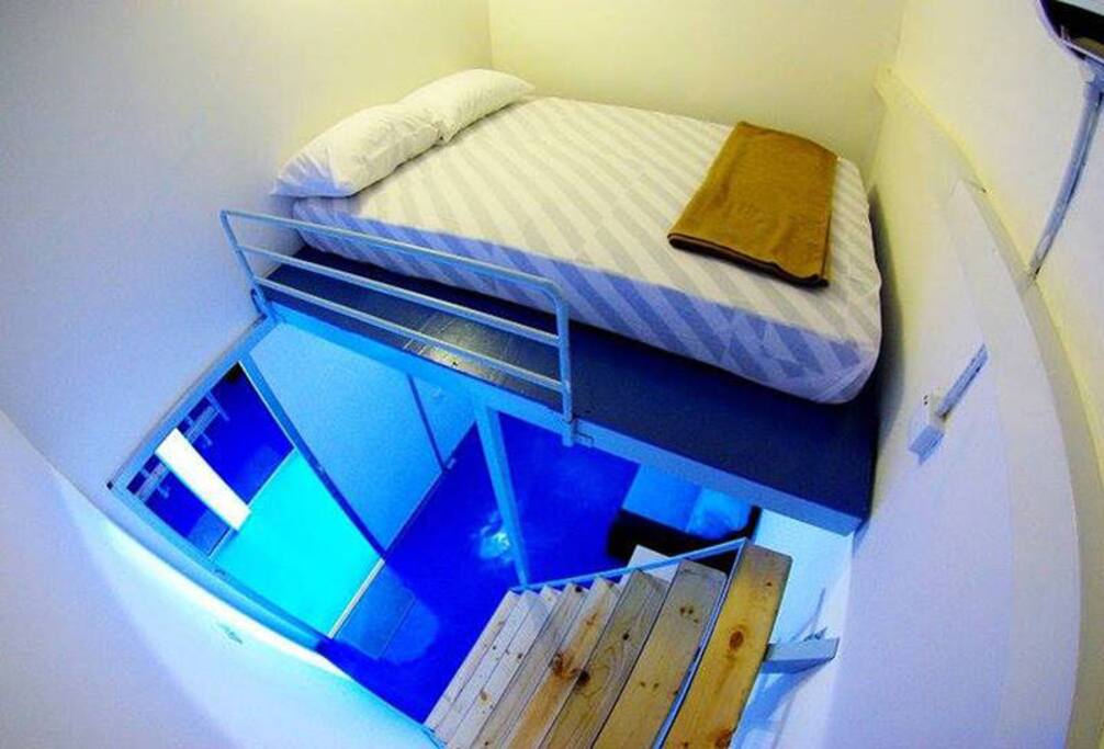 (Room 5) biggest stair for standard double room