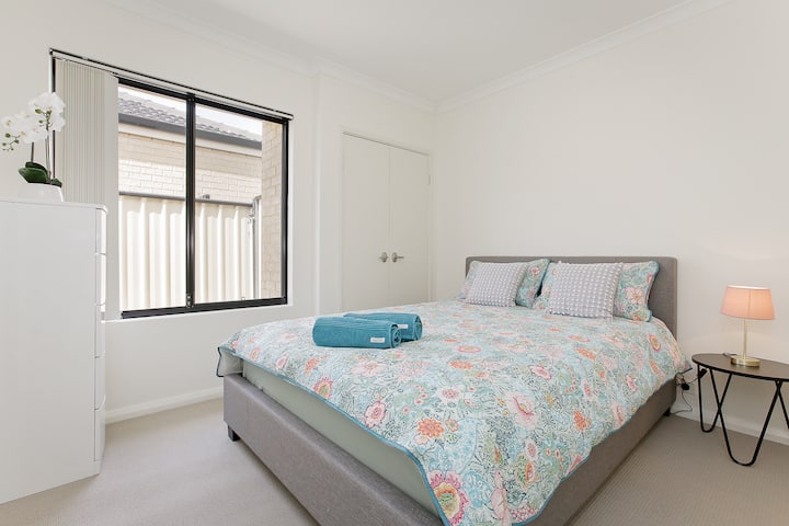 საძინებელი 1