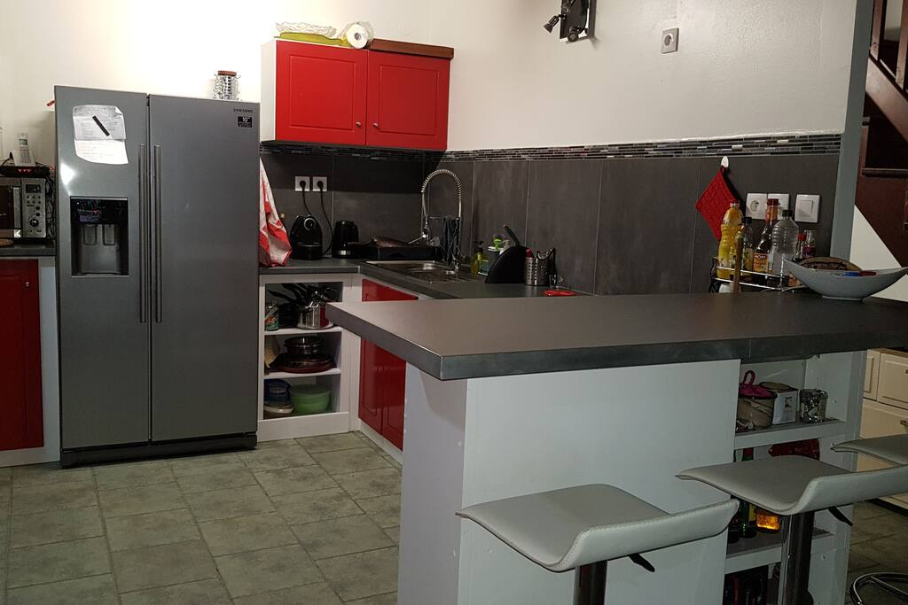 CUISINE ÉQUIPÉE