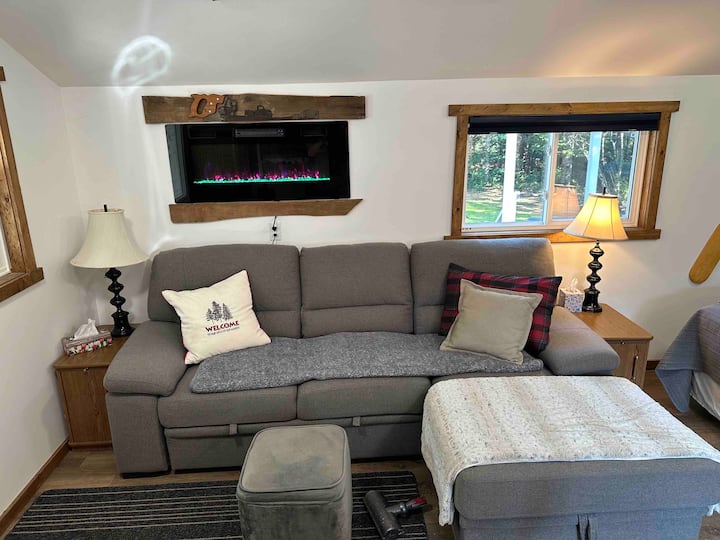 Cozy Rustic Cabin W/hot Tub - New Brunswick