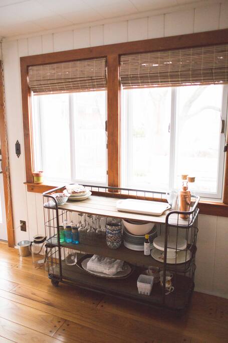 Dining/bar console