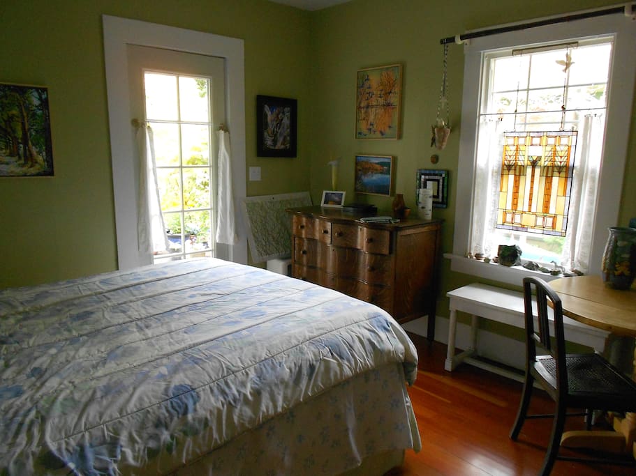 Private garden entrance to bedroom