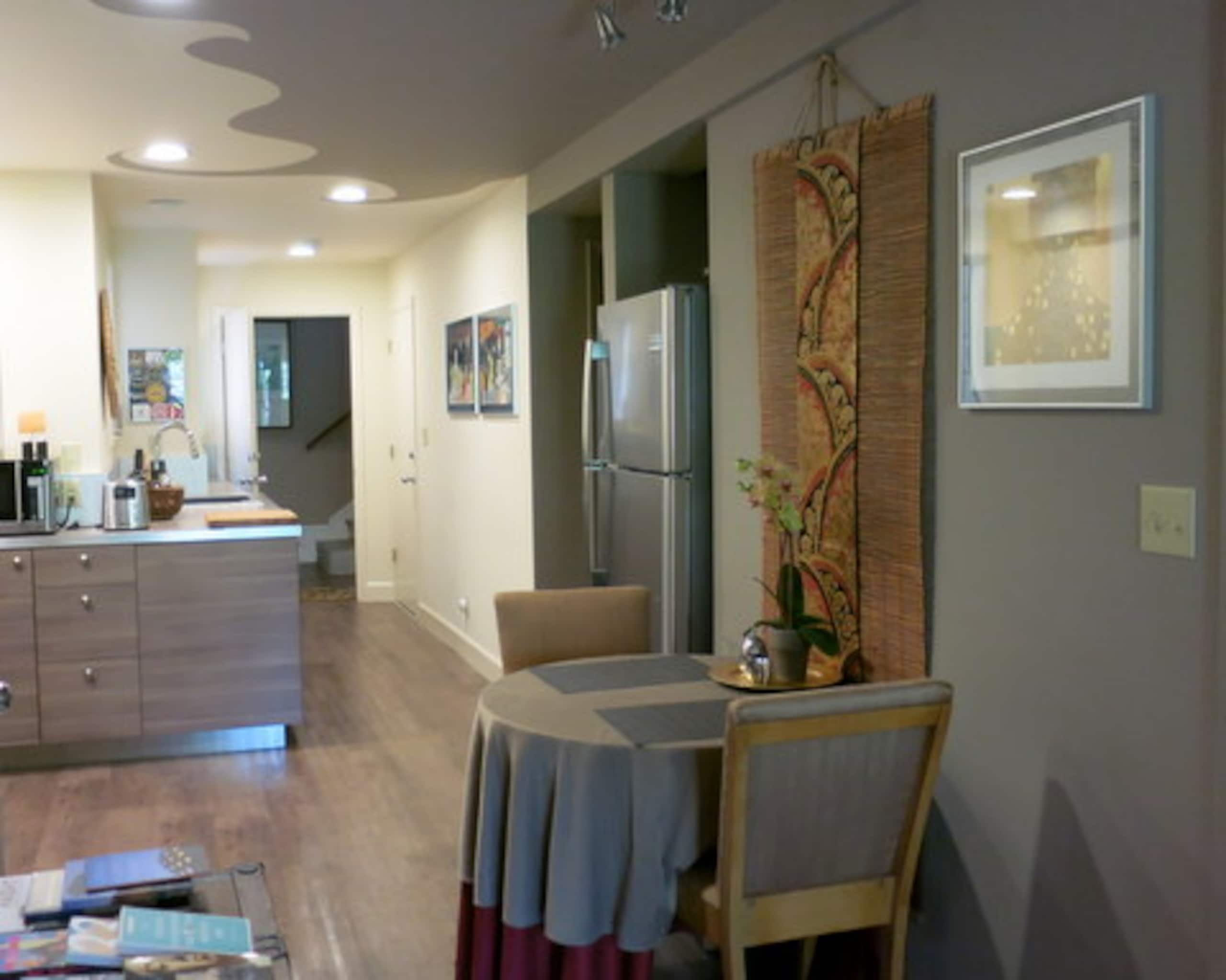 Condo in San Francisco · ★4.96 · 1 bedroom · 1 bed · 1 bath - Image 7