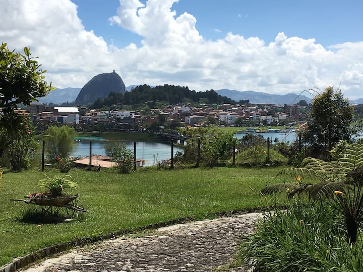 House In Front Of The Lake In Guatape - Guatape
