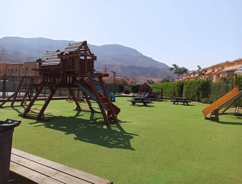 Seaview twinhouse Telal Sokhna for families only