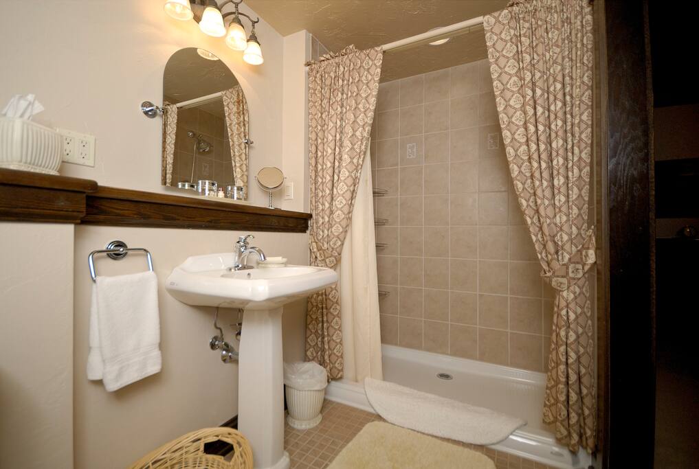 Tapestry Bathroom