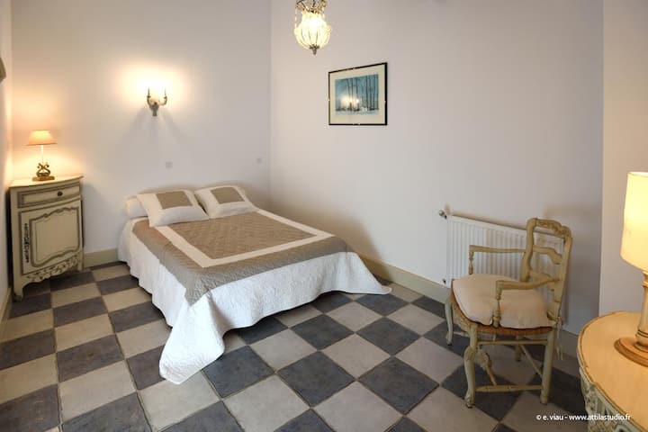 Chumba cha kulala cha pili kwenye ghorofa ya kwanza