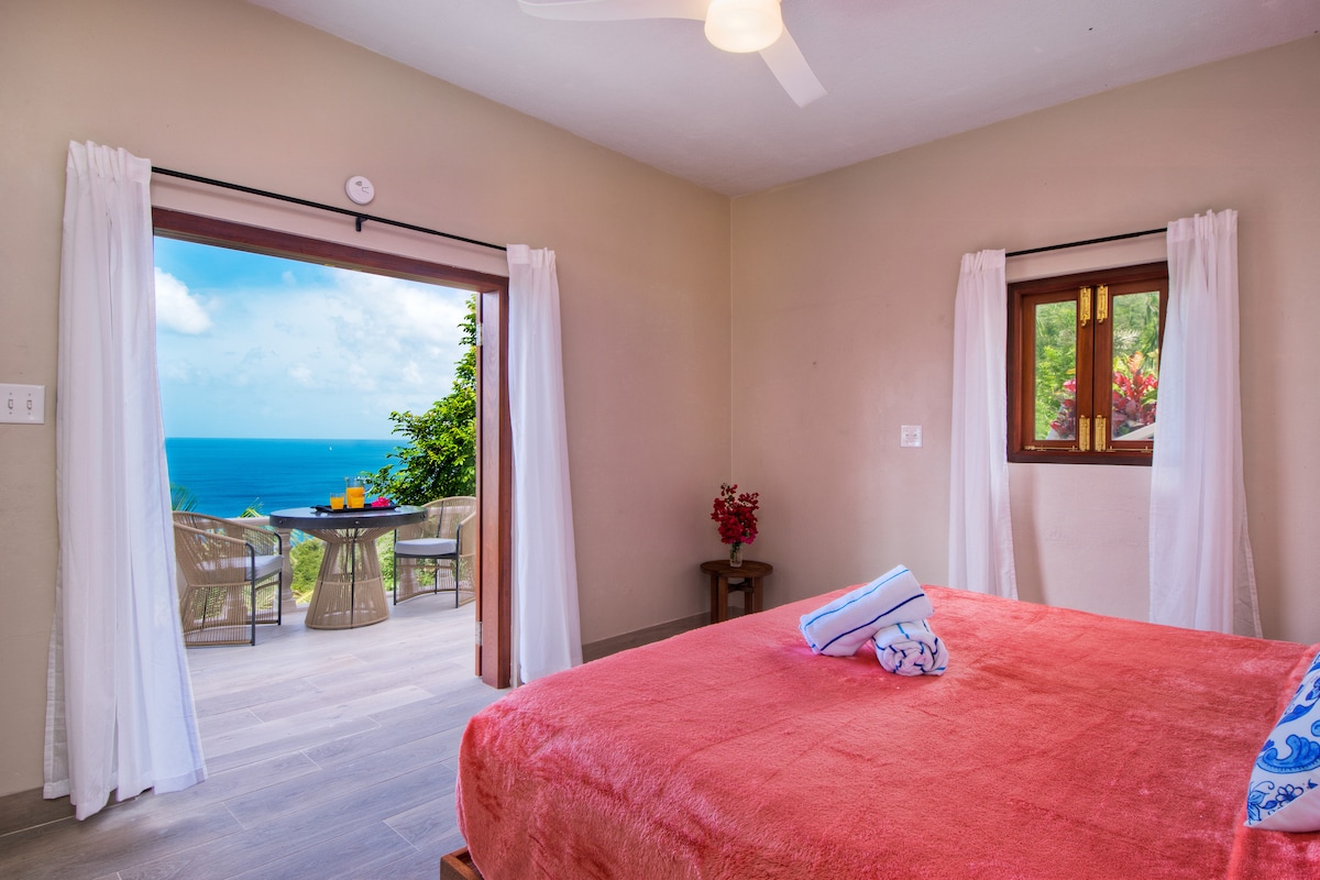 Chumba cha 4 cha kulala cha 4, chumba cha mfalme kilicho na mlango na roshani - cha kujitegemea sana