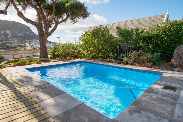 CapClassique gallery image 2