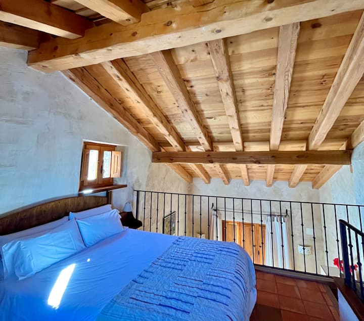 Charming house 2 pers. Sotosalbos 17km Segovia