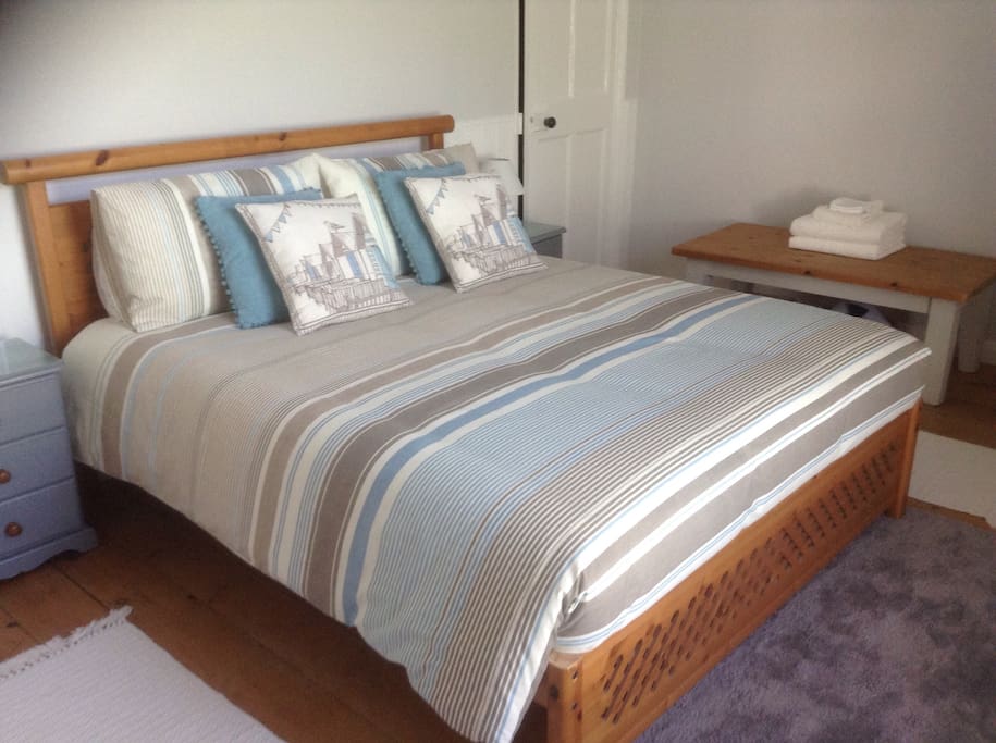 Comfy king sized bed.