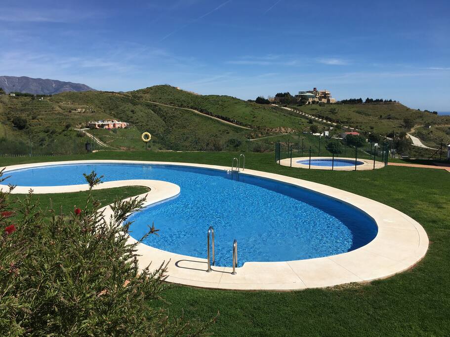 Pool building 8