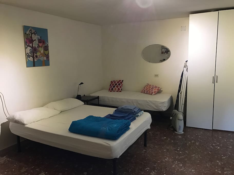 extra bed