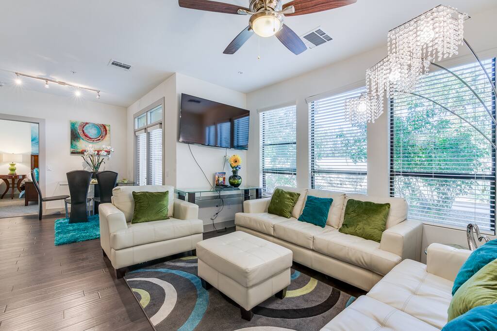 Open plan features