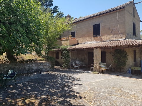 Charming cottage & pool, Caserta countryside