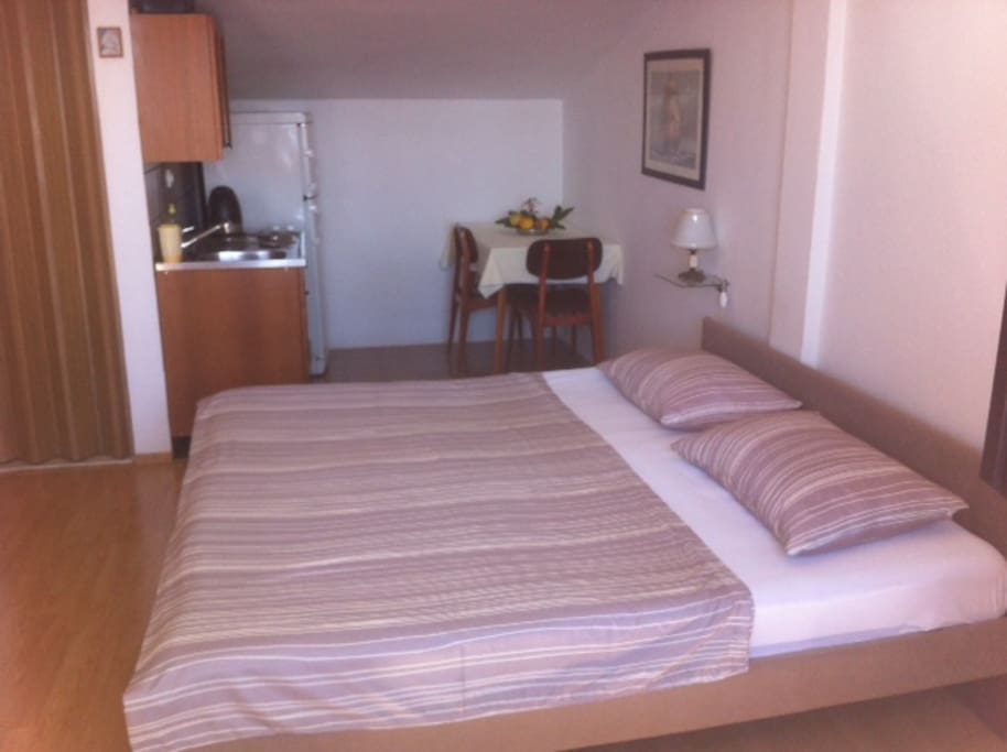 Double bed