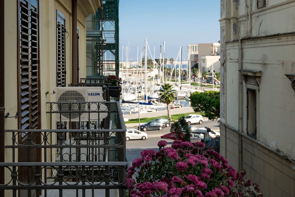 balcony w/Old Marina view