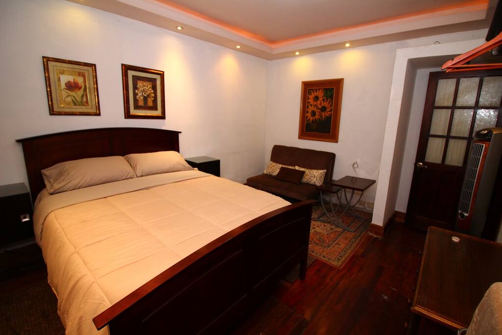 Bedroommññilo
O
O
O