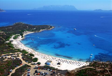 Spiaggia Cala Sassari Vacation Rentals Homes Golfo Aranci Italy Airbnb