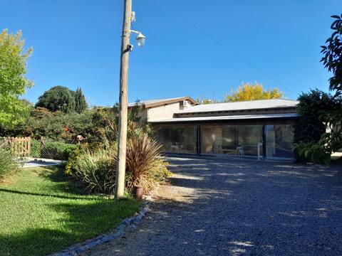 Casa quinta, hospedaje familiar.