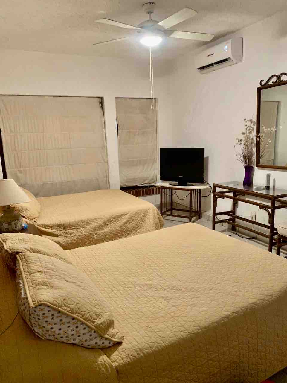 غرفة النوم 2